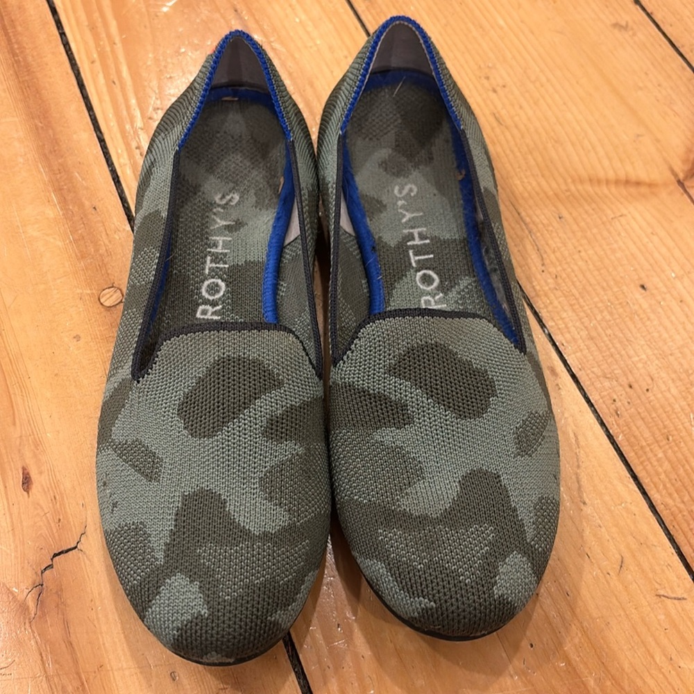 Rothy’s slipper shoe Camo size 7